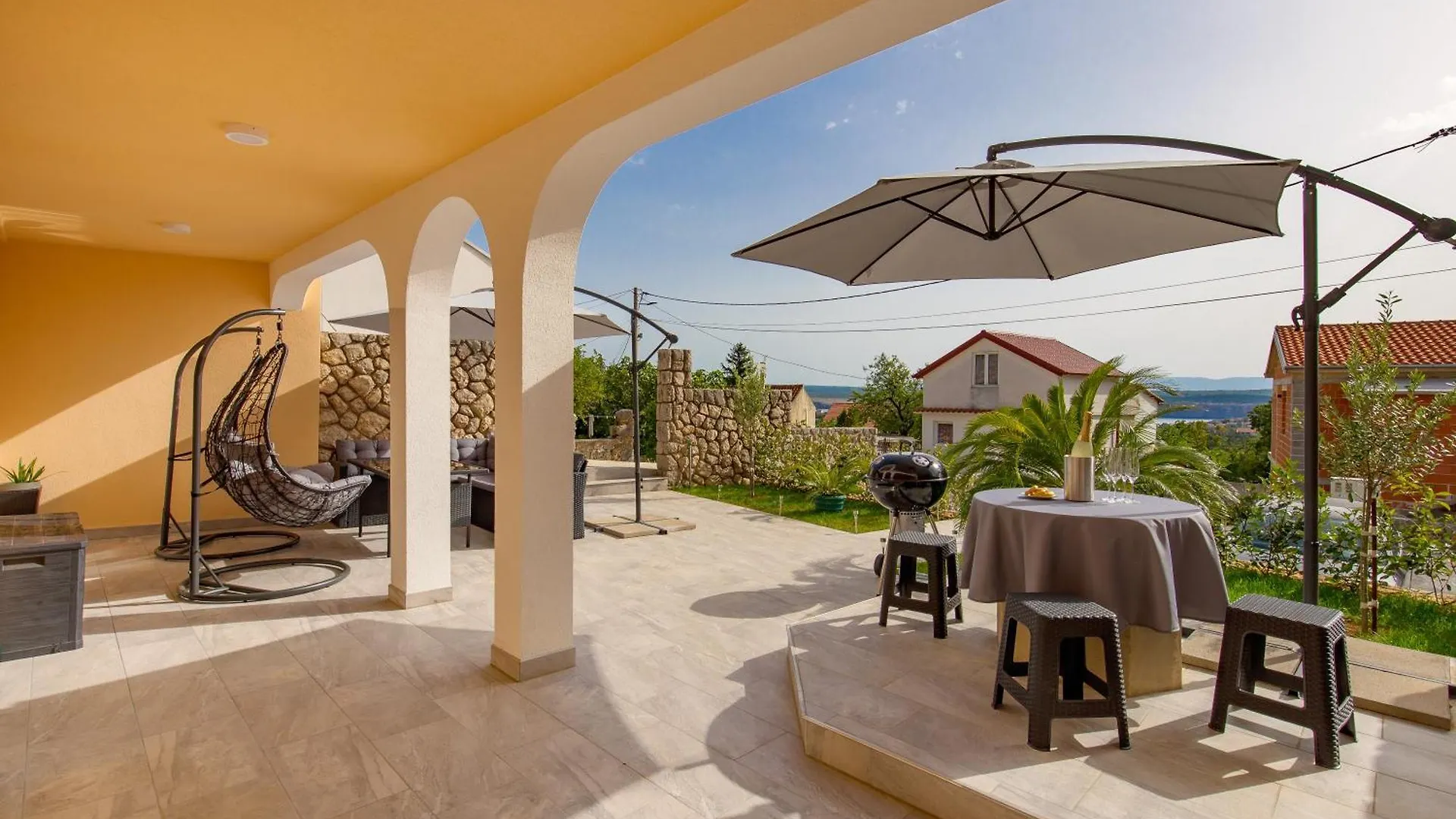 Apartments - Villa Palmis Jadranovo