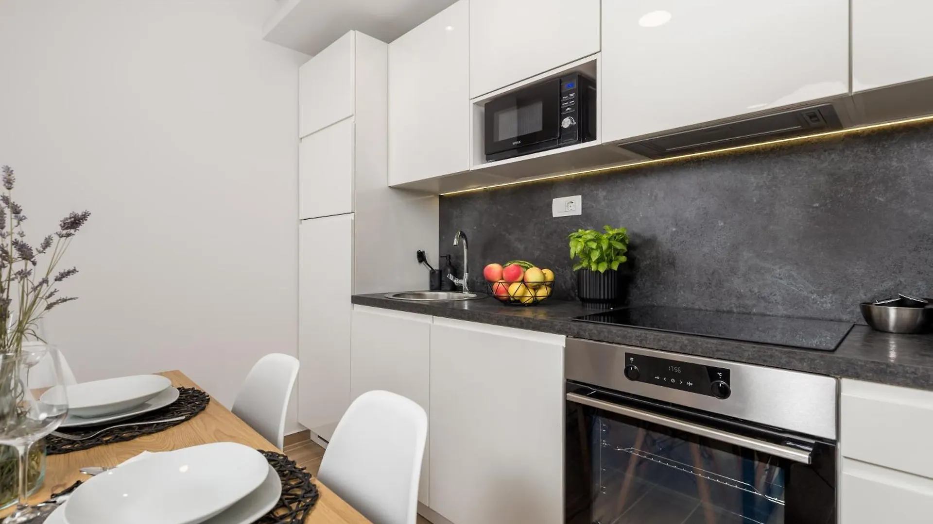 Apartments - Villa Palmis Jadranovo Croatia