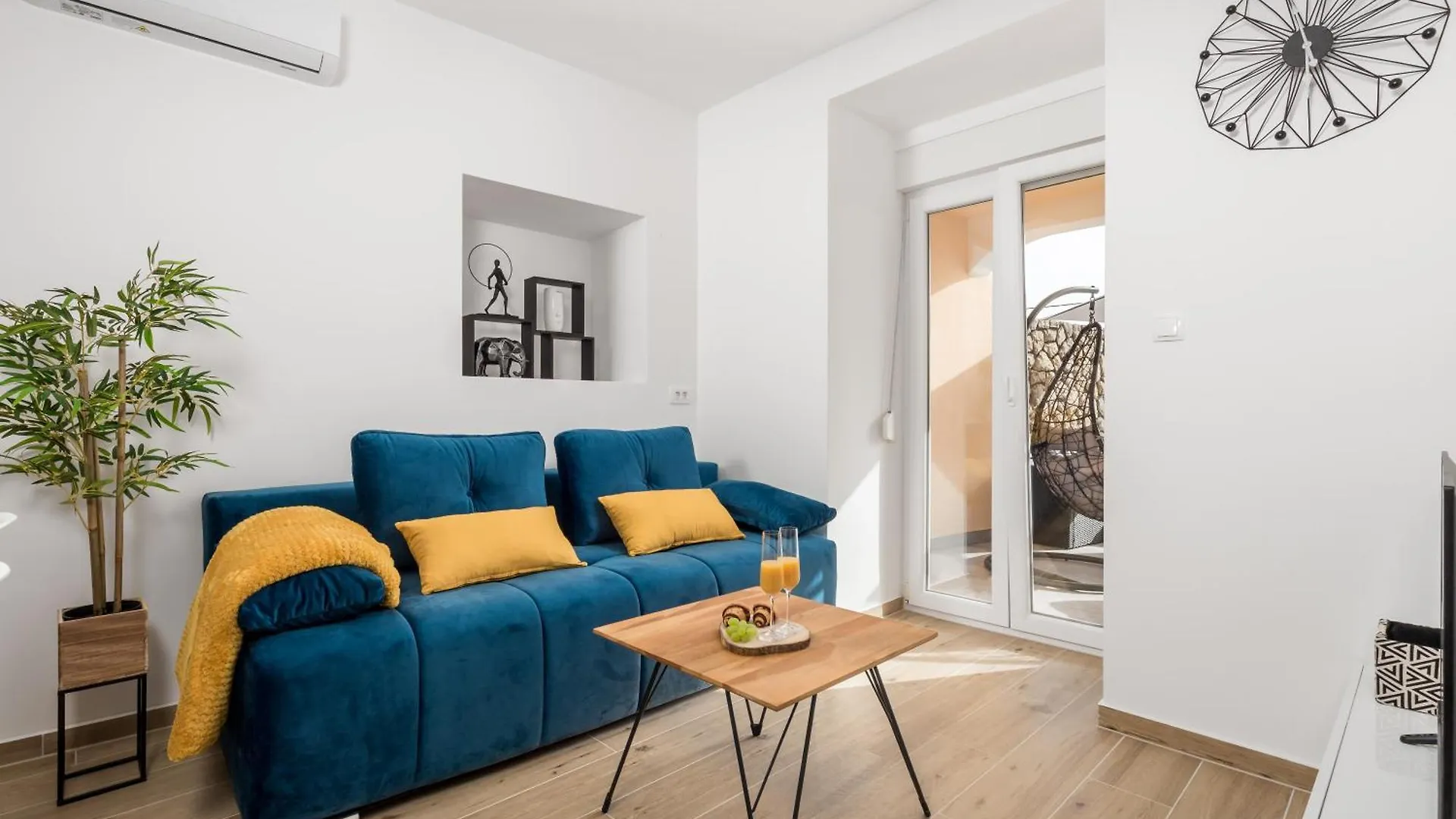 Apartments - Villa Palmis Jadranovo