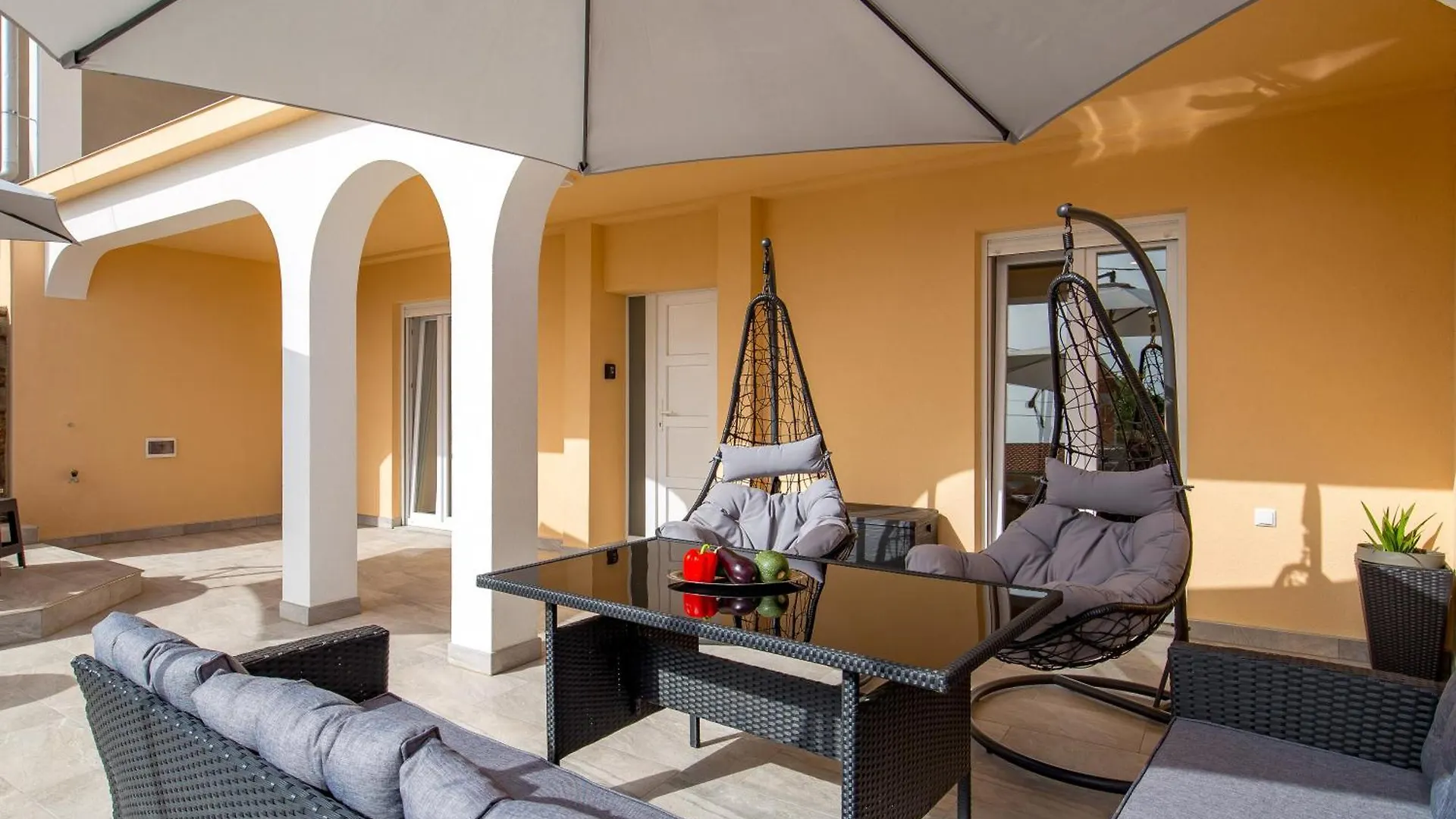Apartments - Villa Palmis Jadranovo 0*,  Croatia