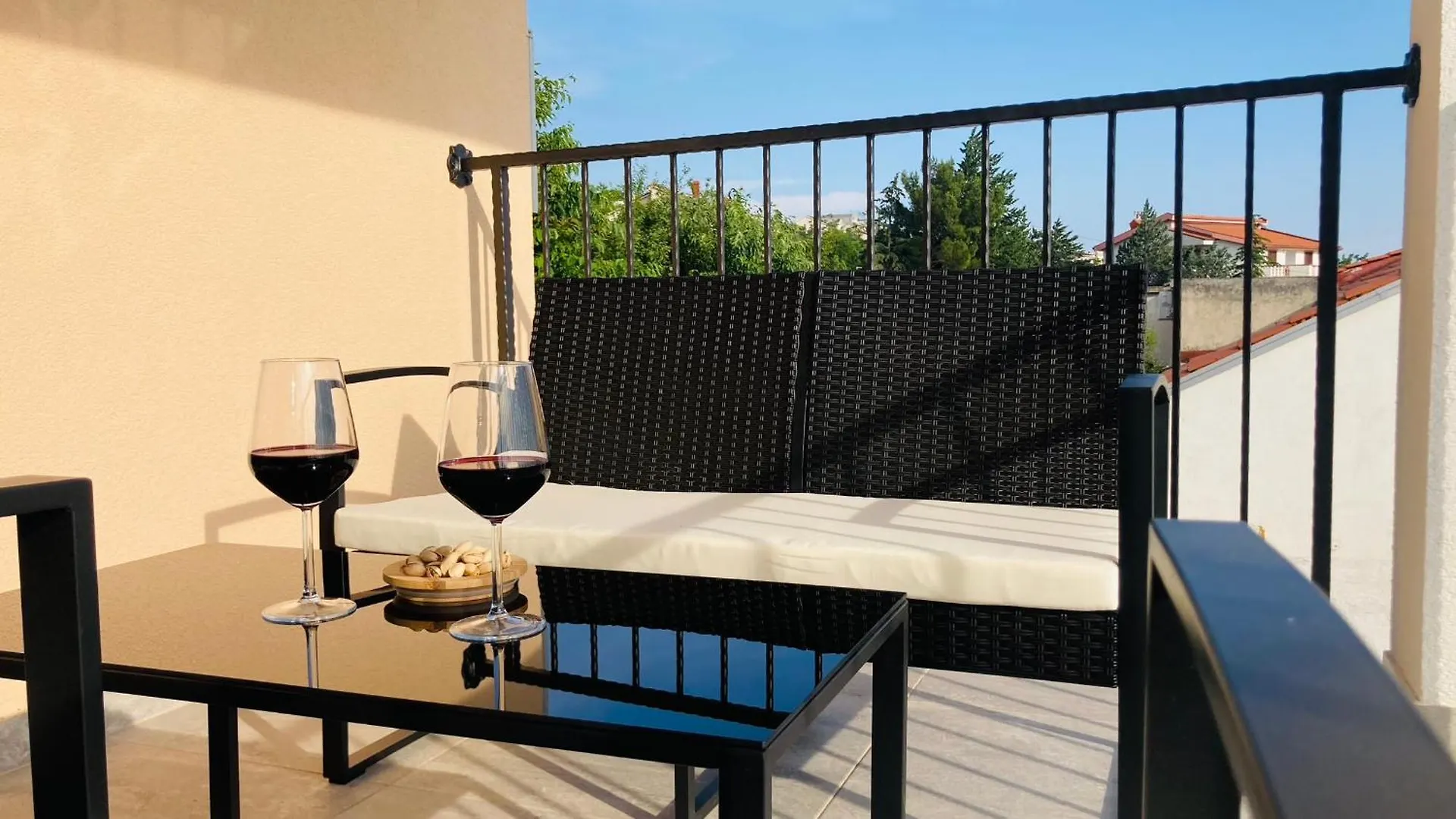 Apartments - Villa Palmis Jadranovo